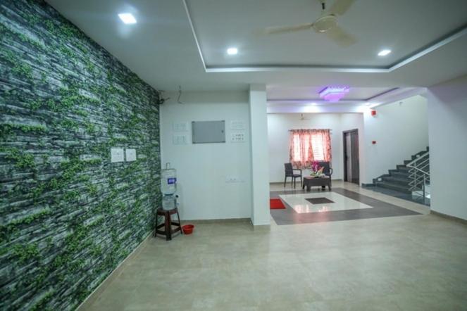 Mandara Residency Hotel Kaup ภายนอก รูปภาพ